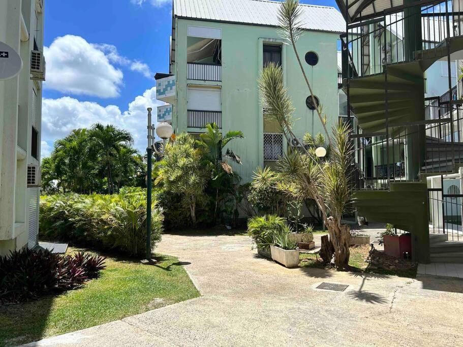 Studio Cosy Plage Et Piscine A Bas Du Fort Le Gosier  Eksteriør bilde